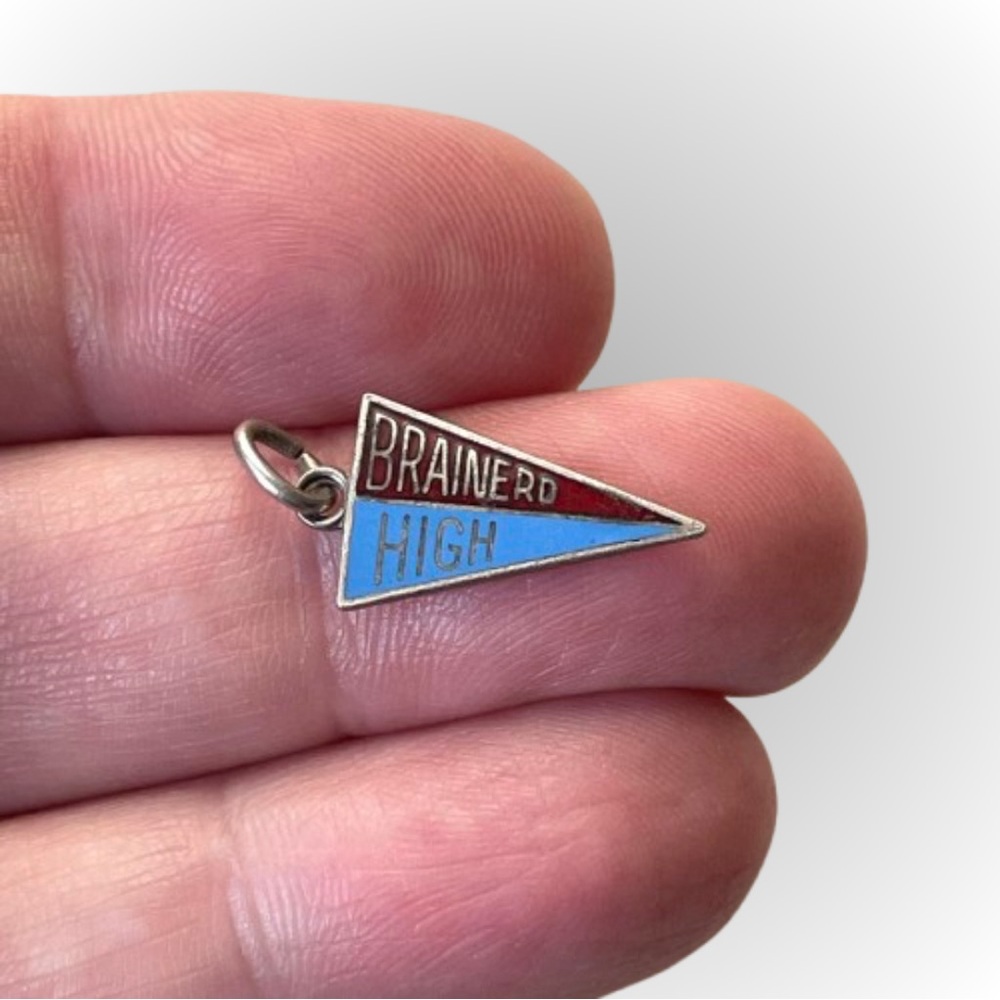 Vintage stamped sterling silver & enamel Brainerd High pennant pendant charm